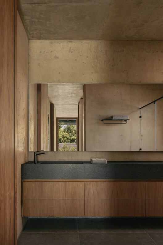 House JR / Gonzalo Bardach arquitectura House JR / Gonzalo Bardach arquitectura - Interior Photography, Wood, Concrete