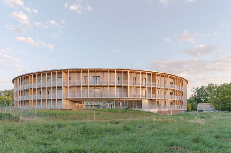 Cornebarrieu Social Housing  / Atelier Régis Roudil Architectes - Social Housing