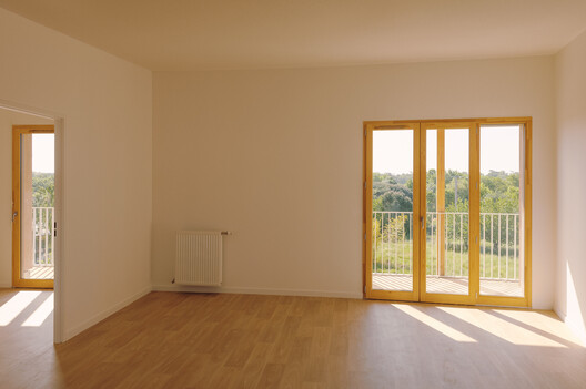 Cornebarrieu Social Housing / Atelier Régis Roudil Architectes Cornebarrieu Social Housing / Atelier Régis Roudil Architectes - Interior Photography, Wood