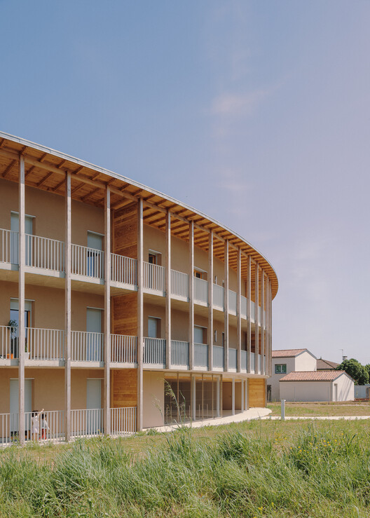 Cornebarrieu Social Housing / Atelier Régis Roudil Architectes Cornebarrieu Social Housing / Atelier Régis Roudil Architectes - Exterior Photography