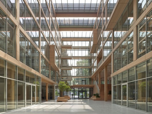 i8 - iCampus in Werksviertel / C.F. Møller i8 - iCampus in Werksviertel / C.F. Møller - Image 4 of 44