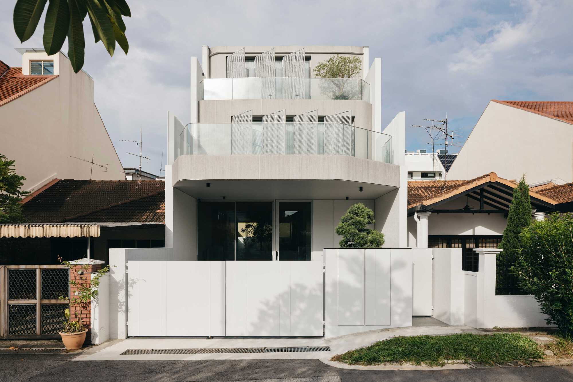 
        Node House / Ming Architects
      