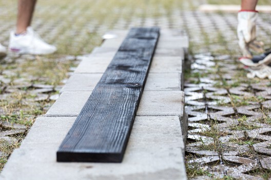 Black Thought Pavilion / Alberto Collet + Çisem Nur Yldirim + MEDS (Meetings of Design Students) Black Thought Pavilion / Alberto Collet + Çisem Nur Yldirim + MEDS (Meetings of Design Students) - Exterior Photography