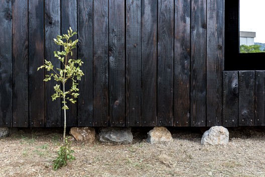 Black Thought Pavilion / Alberto Collet + Çisem Nur Yldirim + MEDS (Meetings of Design Students) Black Thought Pavilion / Alberto Collet + Çisem Nur Yldirim + MEDS (Meetings of Design Students) - Exterior Photography, Wood
