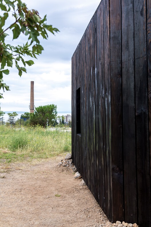 Black Thought Pavilion / Alberto Collet + Çisem Nur Yldirim + MEDS (Meetings of Design Students) Black Thought Pavilion / Alberto Collet + Çisem Nur Yldirim + MEDS (Meetings of Design Students) - Image 7 of 36