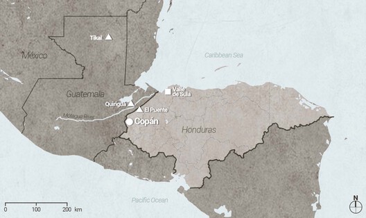 Anatomy of a Maya City: The Urban Structure of Copán in Honduras Anatomy of a Maya City: The Urban Structure of Copán in Honduras - Image 9 of 13