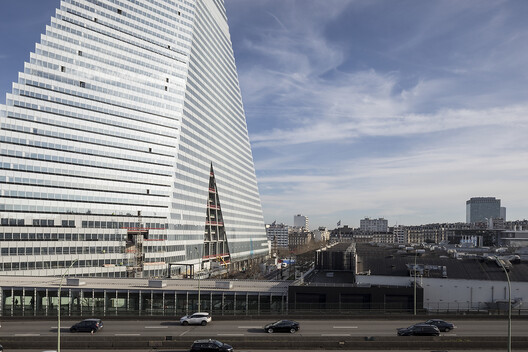 Herzog & de Meuron's Triangle Tower in Paris Nears Completion, Captured by Stefano Candito Herzog & de Meuron's Triangle Tower in Paris Nears Completion, Captured by Stefano Candito - Image 7 of 9