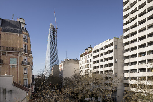 Herzog & de Meuron's Triangle Tower in Paris Nears Completion, Captured by Stefano Candito Herzog & de Meuron's Triangle Tower in Paris Nears Completion, Captured by Stefano Candito - Image 4 of 9