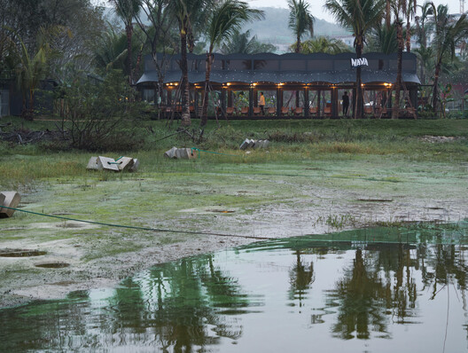 LUXEFARM Waterbird Park Pavilion / Atelier OO LUXEFARM Waterbird Park Pavilion / Atelier OO - Image 11 of 21