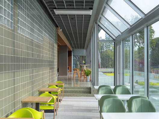 Shang'Ao Canal Social Service Center / Atelier Liu Yuyang Architects Shang'Ao Canal Social Service Center / Atelier Liu Yuyang Architects - Interior Photography, Dining room, Glass