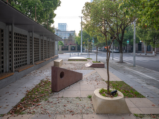 Shang'Ao Canal Social Service Center / Atelier Liu Yuyang Architects Shang'Ao Canal Social Service Center / Atelier Liu Yuyang Architects - Exterior Photography, Concrete