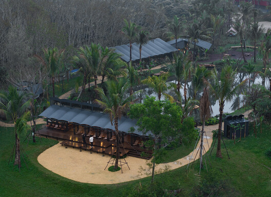 LUXEFARM Waterbird Park Pavilion / Atelier OO LUXEFARM Waterbird Park Pavilion / Atelier OO - Image 10 of 21