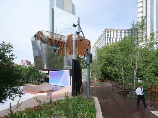 The Ecological Kaleidoscope of East Nanjing Road: Century Square Reborn / EMBT + TJAD The Ecological Kaleidoscope of East Nanjing Road: Century Square Reborn / EMBT + TJAD - Exterior Photography