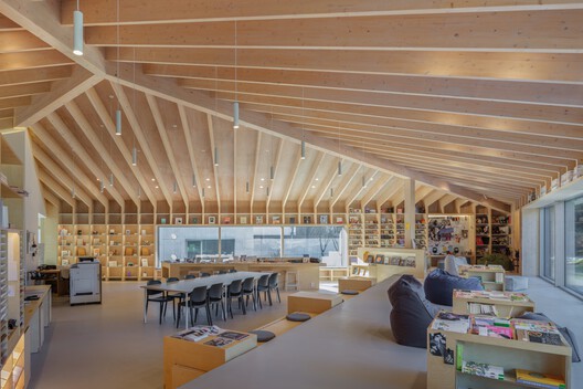 Second Chance Library / ODDs&ENDs architects