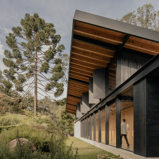 House on the Reservoir / Obranegra Arquitectos House on the Reservoir / Obranegra Arquitectos - Exterior Photography