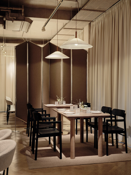 TAL family restaurant / NAAW - Interior Photography, Dining room, Wood, Table, Chair, Lighting, Glass