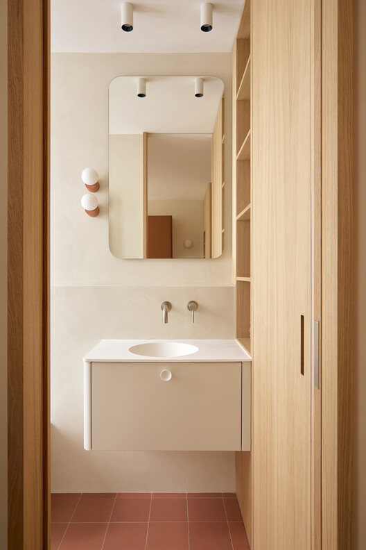 Ruiz Apartment / StudioMadera - Image 13 of 19
