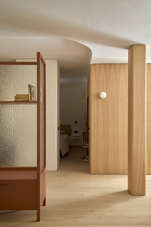 Ruiz Apartment / StudioMadera - Image 9 of 19