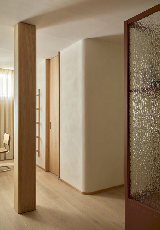 Ruiz Apartment / StudioMadera - Image 10 of 19