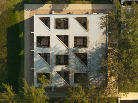 SON Restaurant / pinto SON Restaurant / pinto - Exterior Photography