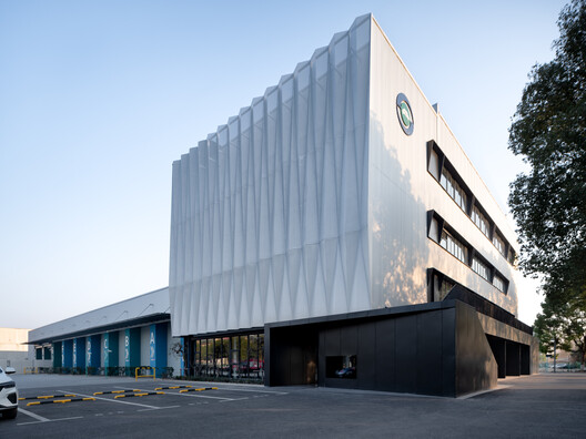 Qingpu Vehicle Inspection Station / Wuyang Architecture - Exterior Photography