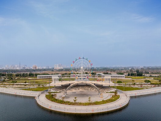 Atal Sarovar at Rajkot Smart City / INI Design Studio Atal Sarovar at Rajkot Smart City / INI Design Studio - Image 2 of 24