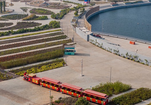 Atal Sarovar at Rajkot Smart City / INI Design Studio Atal Sarovar at Rajkot Smart City / INI Design Studio - Image 8 of 24