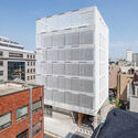 Metal Curtain Building / Hyunjoon Yoo + Partners - Exterior Photography, Offices