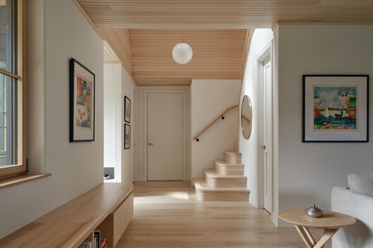 Knowlton Prairie / L. McComber Knowlton Prairie / L. McComber - Interior Photography, Wood, Lighting, Door