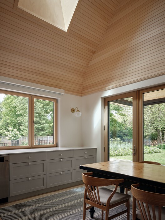 Knowlton Prairie / L. McComber Knowlton Prairie / L. McComber - Interior Photography, Kitchen, Wood, Beam