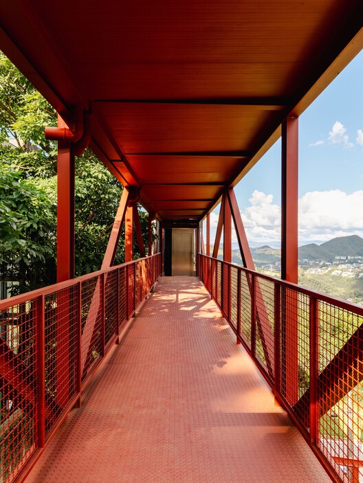 Castela House / BIRI - Image 11 of 34