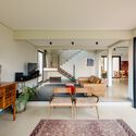 Casa Castela / BIRI - Fotografia de Interiores, Casas, Mesa, Cadeira