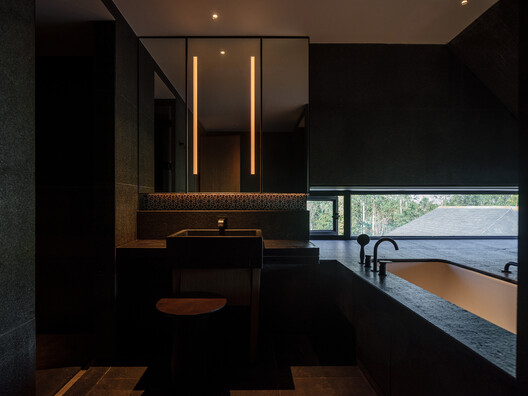 Red Valley Dwellings / line+ studio Red Valley Dwellings / line+ studio - Interior Photography, Lighting, Glass