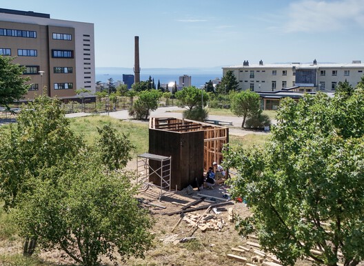 Black Thought Pavilion / Alberto Collet + Çisem Nur Yldirim + MEDS (Meetings of Design Students) Black Thought Pavilion / Alberto Collet + Çisem Nur Yldirim + MEDS (Meetings of Design Students) - Exterior Photography