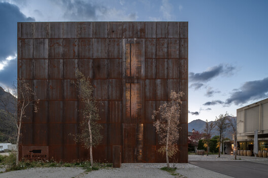 New Winery URS HAUSER / Wespi de Meuron Romeo architects - Exterior Photography