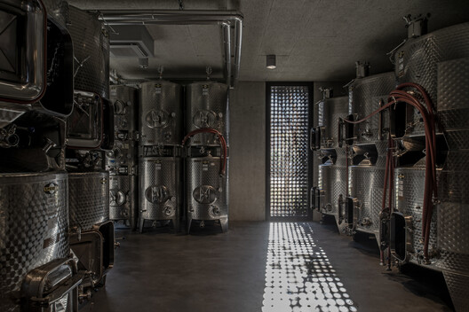 New Winery URS HAUSER / Wespi de Meuron Romeo architects - Image 5 of 23