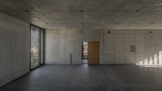 New Winery URS HAUSER / Wespi de Meuron Romeo architects - Interior Photography, Concrete