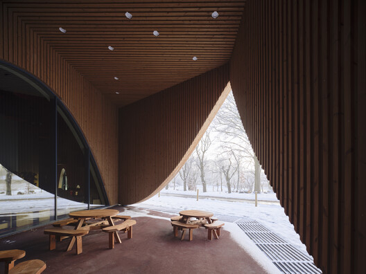 Ishøj Theater / Svendborg Architects + Wohlert Arkitekter - Image 5 of 30