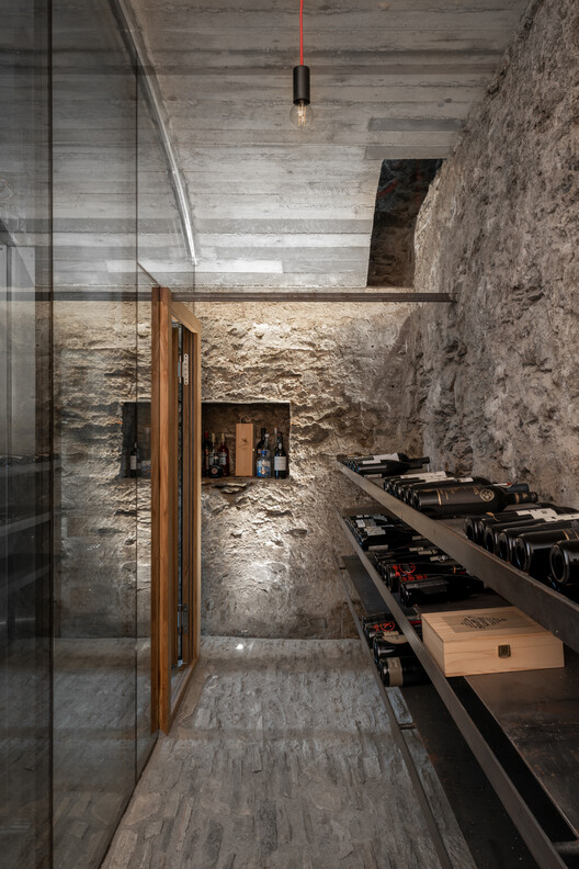 Transformation House ME. in Brissago / Wespi de Meuron Romeo architects - Interior Photography, Wood