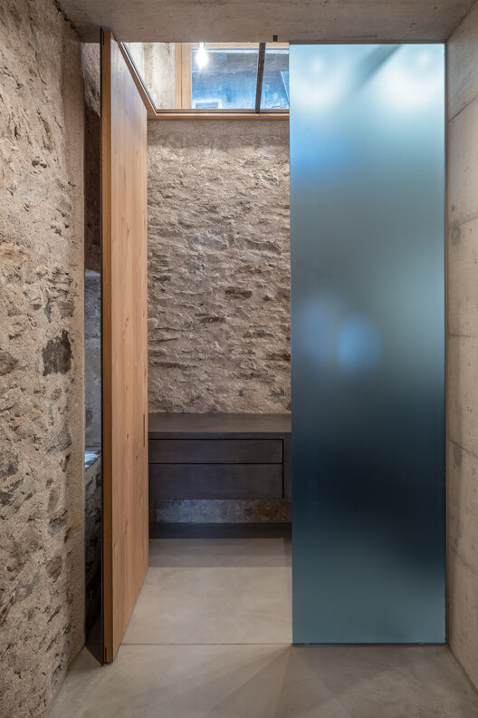 Transformation House ME. in Brissago / Wespi de Meuron Romeo architects - Interior Photography, Wood, Door, Concrete