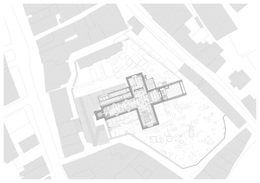 From Sacred to Public: 5 Disused Churches Reimagined as Cultural Spaces From Sacred to Public: 5 Disused Churches Reimagined as Cultural Spaces - Image 9 of 13