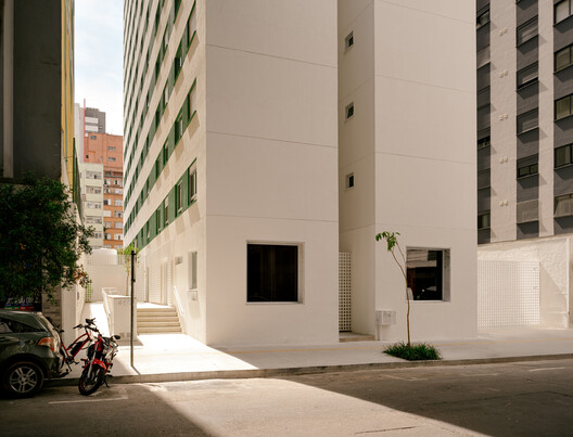 Edificio Quadra Buarque / Felipe SS Rodrigues Edificio Quadra Buarque / Felipe SS Rodrigues - Fotografía interior, Concreto