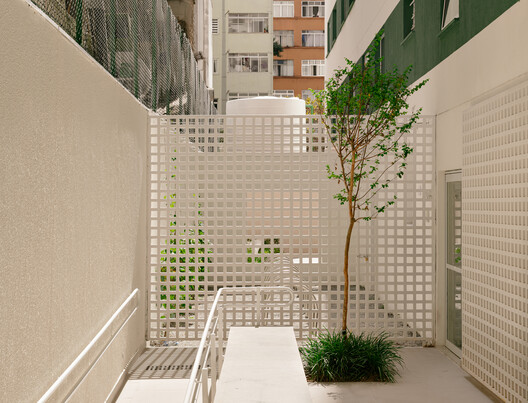 Edificio Quadra Buarque / Felipe SS Rodrigues Edificio Quadra Buarque / Felipe SS Rodrigues - Imagen 3 de 31