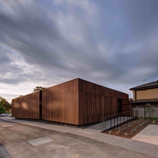 Animal Care: 8 Veterinary Hospitals Redefining Architecture for Health and Emotion Animal Care: 8 Veterinary Hospitals Redefining Architecture for Health and Emotion - Image 8 of 23