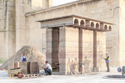 Concéntrico Festival 2026 Unveils 24 Urban Installations Across Logroño, Spain Concéntrico Festival 2026 Unveils 24 Urban Installations Across Logroño, Spain - Image 9 of 41