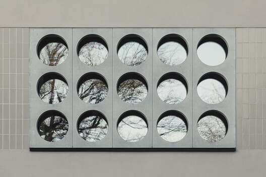 Lew-Tolstoi-School / AFF architekten - Image 9 of 16