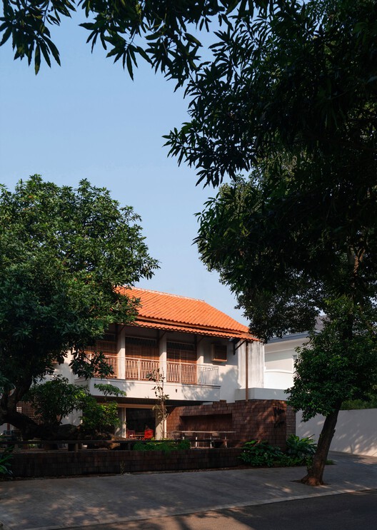 Houm Yoga / Dhanie & Sal - Exterior Photography, Balcony