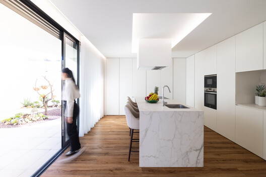 Delães House / ARE ARCHITECTS STUDIO - Interior Photography, Kitchen, Wood, Countertop