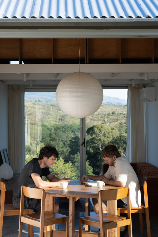 Refugio Shido / 3164.estudio - Fotografía interior, Sillas