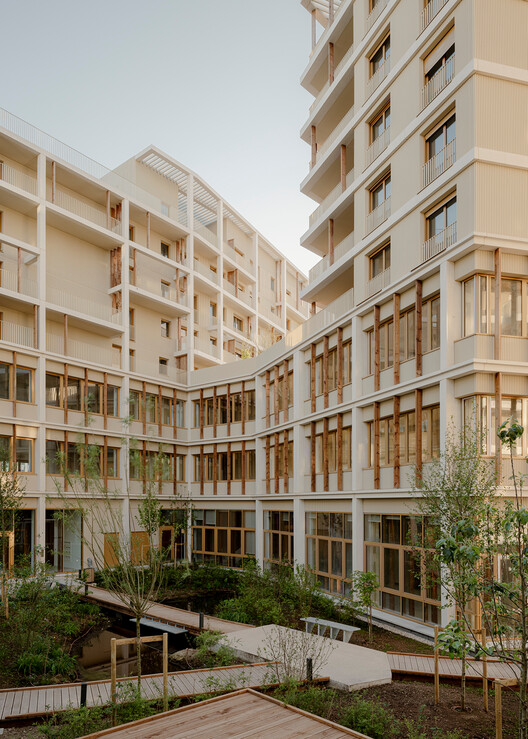 Nanterre Housing / AQMA - Exterior Photography